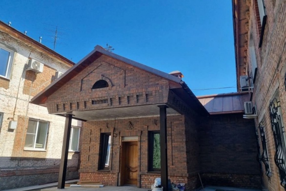 Монтаж медной кровли